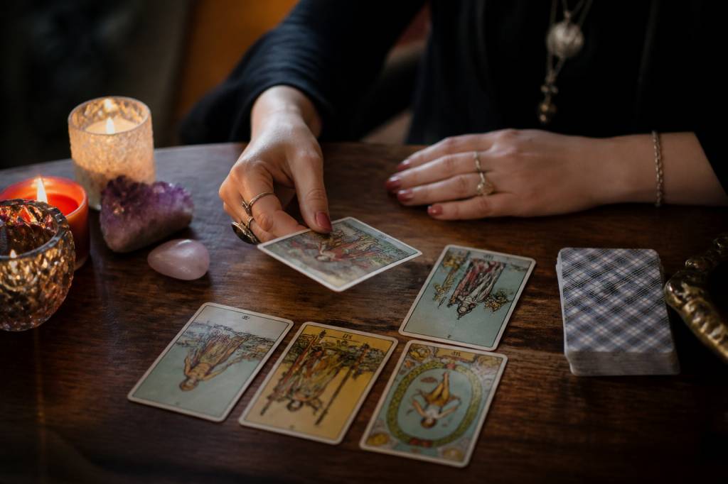 00h0 signification en amour et message spirituel du tarot