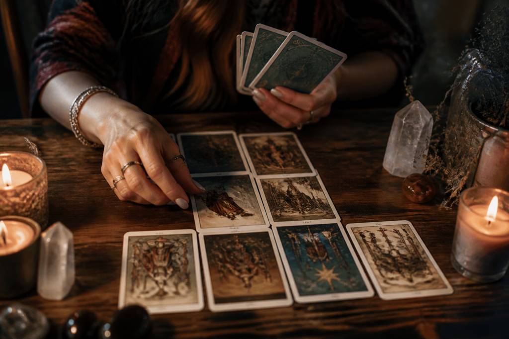 Voyance oui non gratuit : obtenez des réponses claires à vos questions grâce au tarot